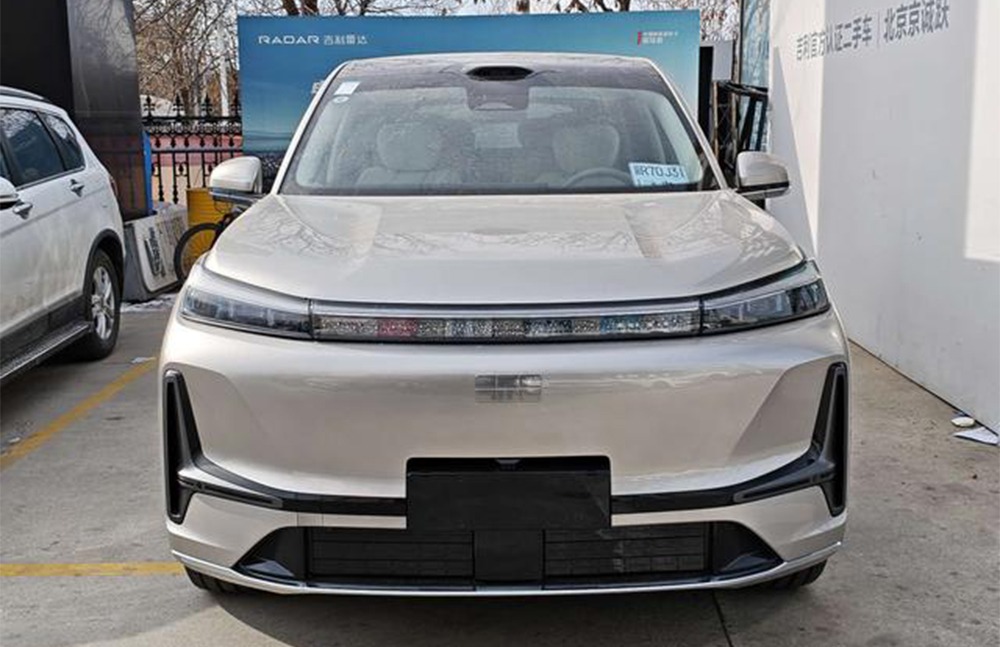imgi_2_Geely Galaxy M9 6 Geely Galaxy M9 2026 Model 210km 4WD Navigation Edition– Ready for Export From China | CAR IN CHINA - Image 1