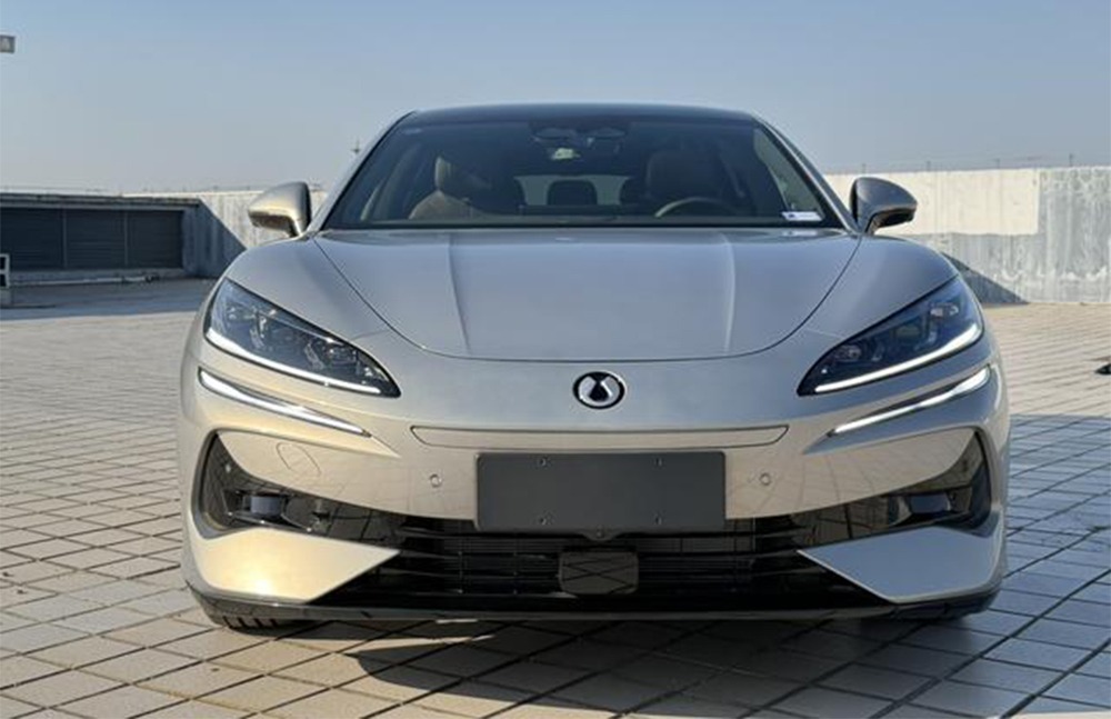 imgi_2_denza z9 4 Denza Z9GT DM 2026 Model 1100 All-Wheel Drive Ultra Edition– Factory Price From China | CarBuyChina - Image 1