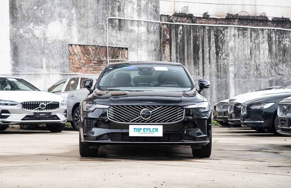 imgi_3_1_3 2026 Volvo S90– China Export Vehicle | CAR IN CHINA - Image 1