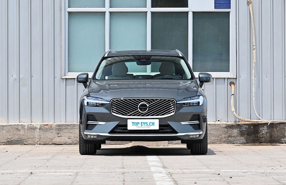 imgi_3_1_3(26) 2026 Volvo XC60– China Export Vehicle | CarBuyChina - Image 1
