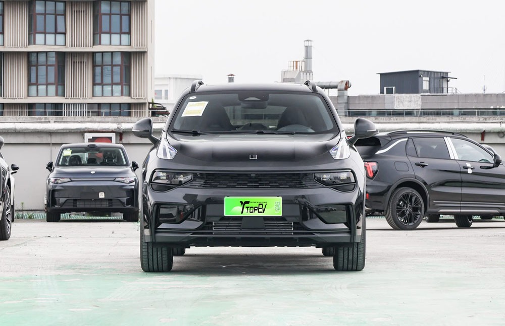 imgi_3_1_3(33) 2026 Lynk & Co 01– China Export Vehicle | CarBuyChina - Image 1