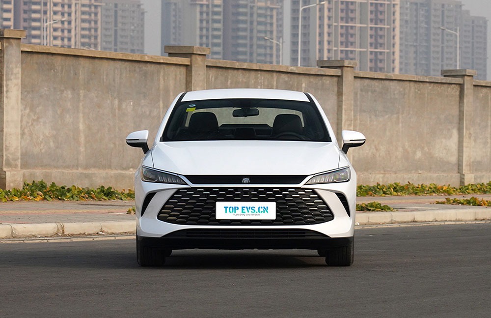 imgi_3_1_3(4) 2026 BYD Qin Plus DM-i– China Export Vehicle | CarBuyChina - Image 1