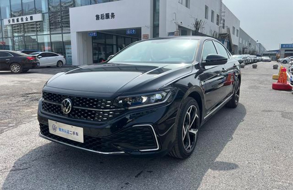 imgi_3_Parsent 1 2026 Passat Premium Edition 380TSI Starry Sky Dragon Edition– Ready for Export From China | CAR IN CHINA - Image 1