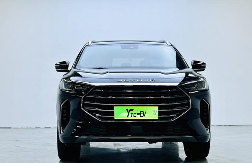 imgi_3_jetour x70 1 Jetour X70 PLUS 2026 model 1.6T DCT Pro 5-seater– Factory Price From China | CAR IN CHINA - Image 1