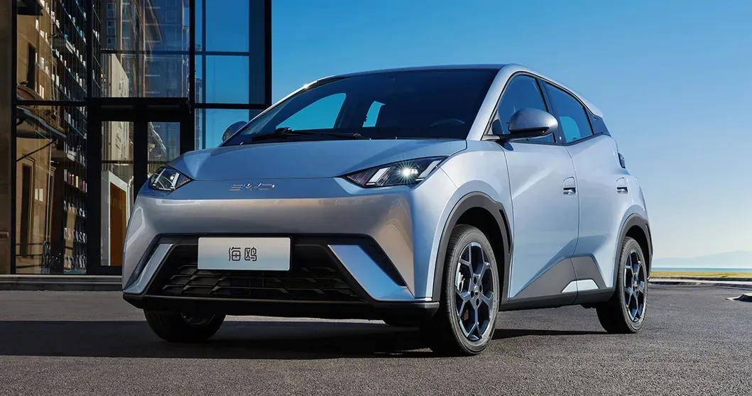imgi_45_Byd-Seagull-Dolphin-Se Byd Seagull Dolphin Sealion 7 Gasoline Hybrid Electrical Vehicle Mini EV Auto New Car– Available From China | CarBuyChina - Image 1