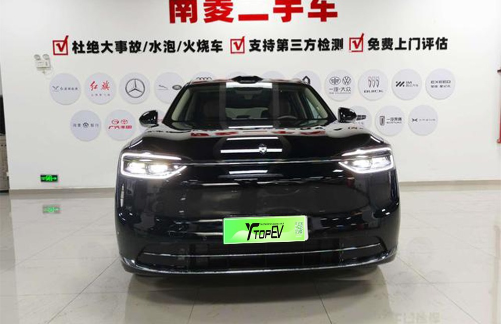 imgi_4_aito m7 2 Aito M7 2026 Model Year, Extended-Range Ultra, 5-Seater, AWD– Ready for Export From China | CAR IN CHINA - Image 1