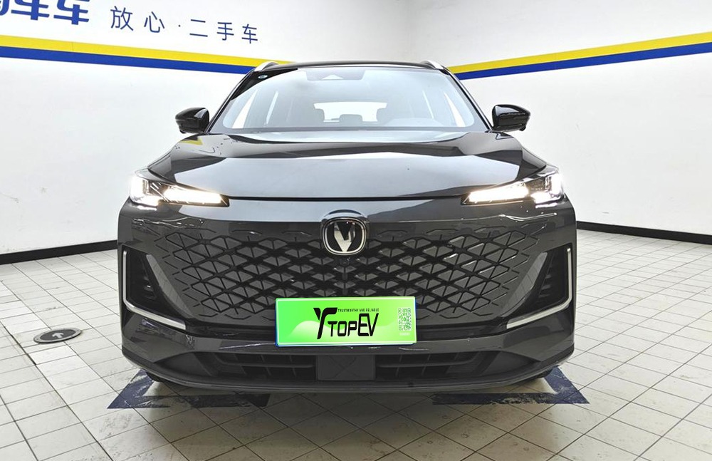 imgi_4_cs 55 1 Changan CS55 PLUS 2026 Model Third Generation 1.5T DCT Premium Version– Ready for Export From China | CAR IN CHINA - Image 1