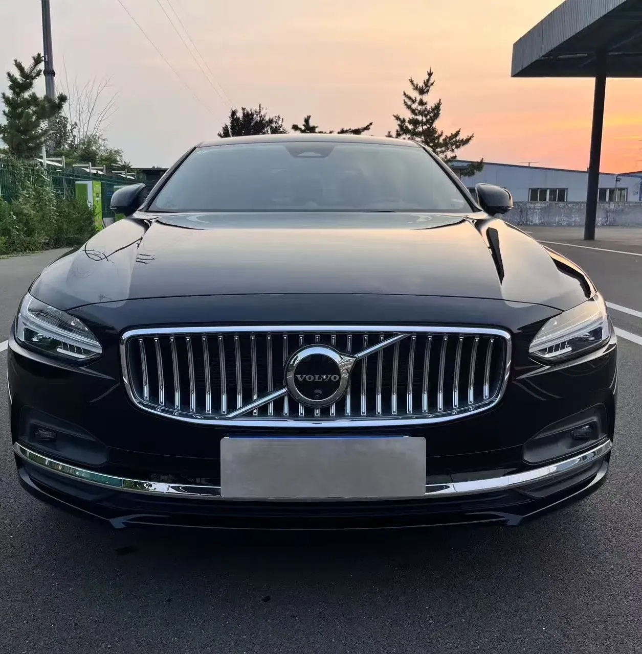 imgi_81_2025-Volvo-S90-Luxury-Edition-Original-Paint-2-0t-MID-Large-Car-Ne 2026 Volvo S90 Luxury Edition New 8 Speed Amt Powerful and Strong Car– Wholesale Price From China | CAR IN CHINA - Image 1