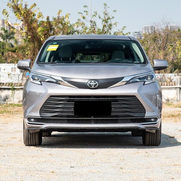 Toyota Sienna Hybrid 5 Door 7 Seat 2026– In Stock in China | CarBuyChina