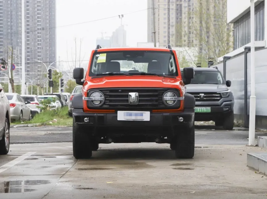 imgi_86_Gwm-Tank-300-Hev-Compact-SUV-Four-Wheel-Drive-off-Road-V Gwm Tank 300 Hev Compact SUV Four-Wheel Drive off-Road Vehicle– In Stock in China | CAR IN CHINA - Image 1