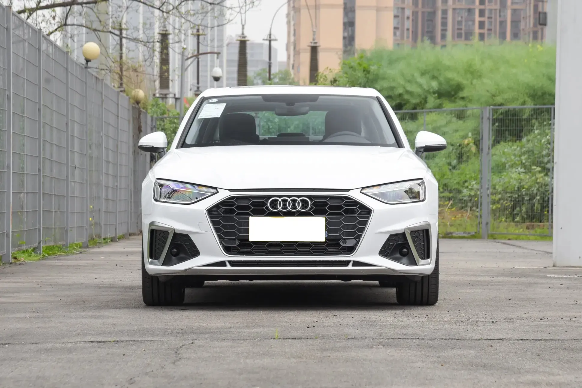 imgi_87_2025-Used-Car-Audi-A4l-China-Luxury-Car-Sedan-Vehicle-for-Sale 2026 Audi A4l Luxury Sedan Car– Wholesale Price From China | CarBuyChina - Image 1