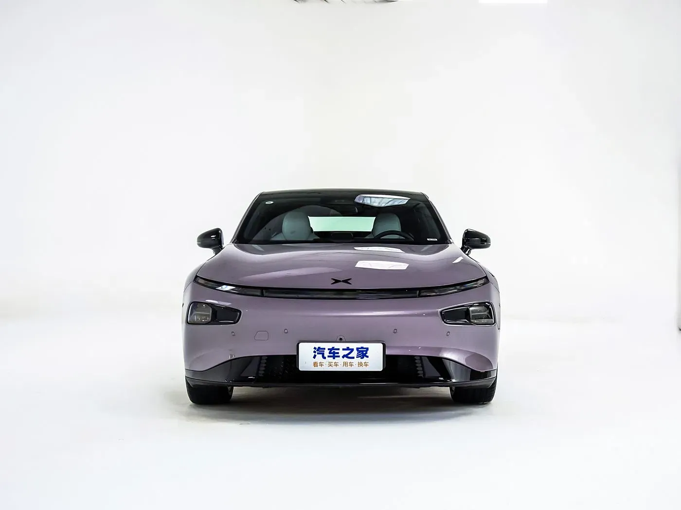 imgi_19_Cheap-Used-Xpeng-P7-Electric-Vehicles-Selling-Mini-Auto-Car XPeng P7– Buy Direct From China | CAR IN CHINA - Image 1