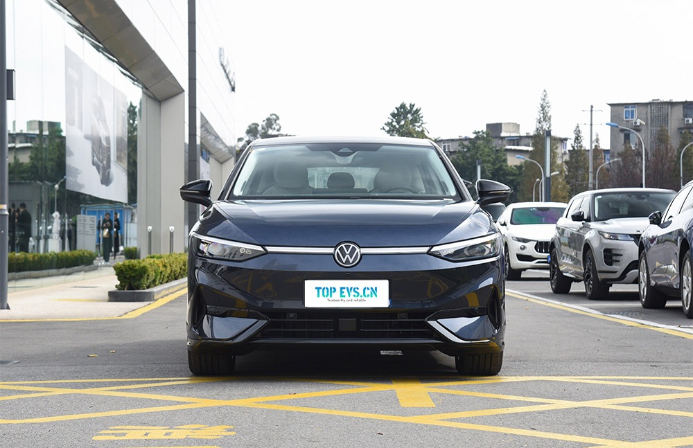 imgi_2_Volkswagen2 Volkswagen ID 7 VIZZION– For Sale From China | CarBuyChina - Image 1
