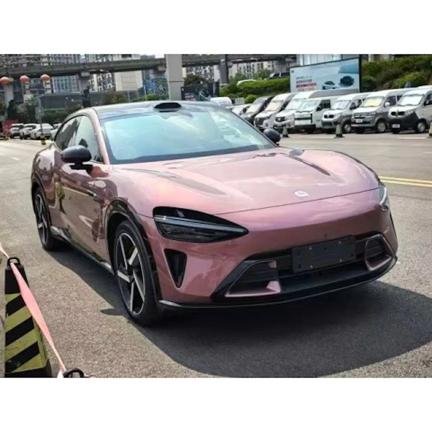 imgi_85_Used-Car-Hot-Sale-Stylish- Xiaomi Yu7– Buy Direct From China | CAR IN CHINA - Image 1