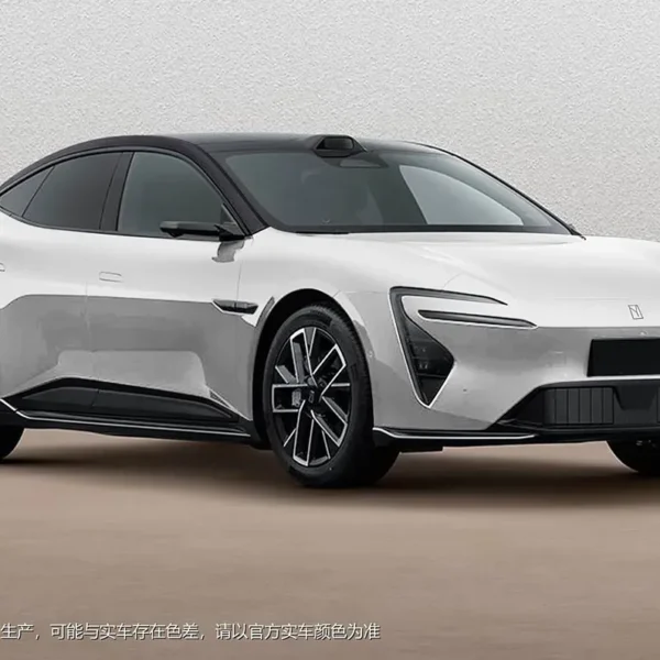 Changan Huawei Avatr 06